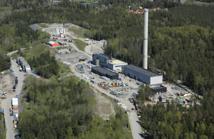 Picture taken by a drone of he Blominmäki wastewater treatment plant