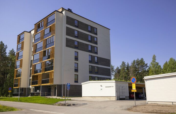 Hiirihaukantie 12 -kerrostalo