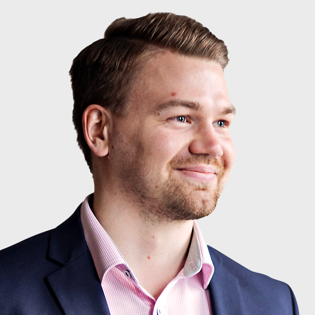 Kuvassa on Kuntarahoituksen vastuullisuuspäällikkö Mikko Noronen.